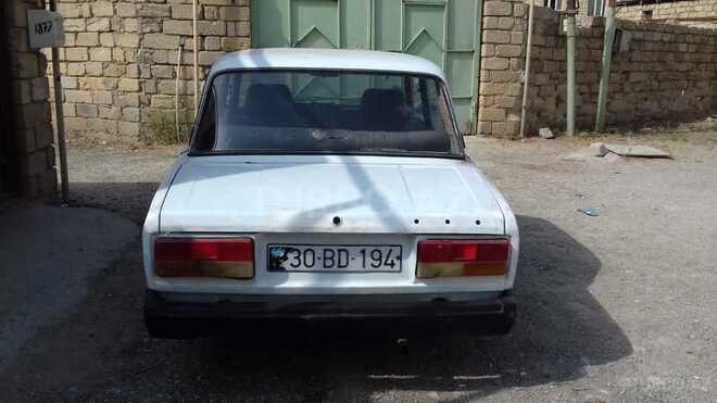 LADA (VAZ) 2105 1983, 310,000 km - 1.3 л - Bakı