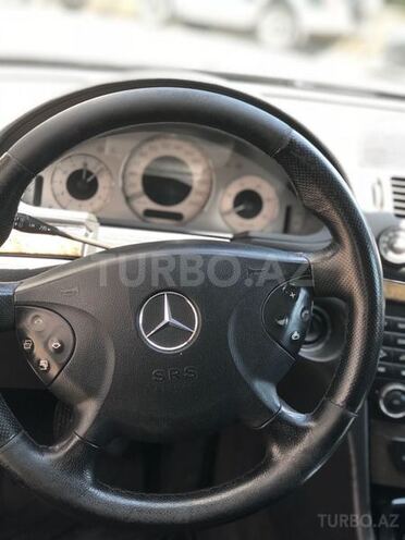 Mercedes E 220 2006, 280,000 km - 2.2 l - Bakı
