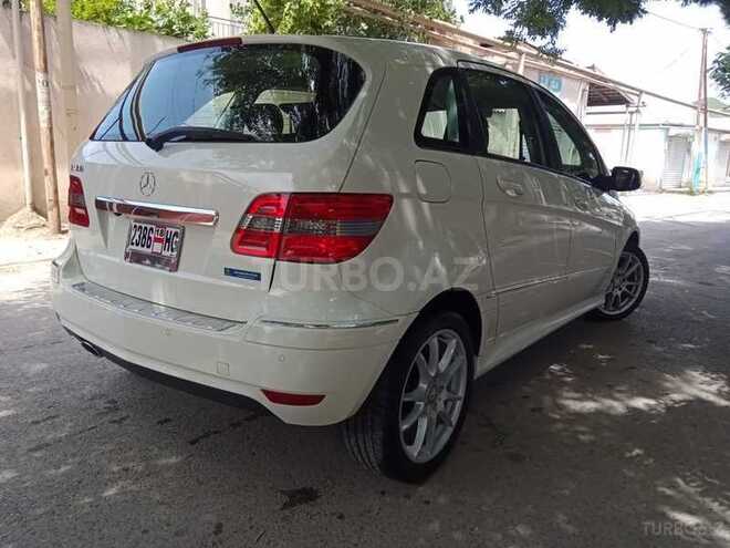 Mercedes B 170 2009, 60,000 km - 1.7 l - Bakı