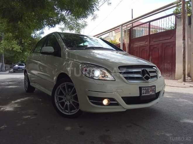 Mercedes B 170 2009, 60,000 km - 1.7 l - Bakı
