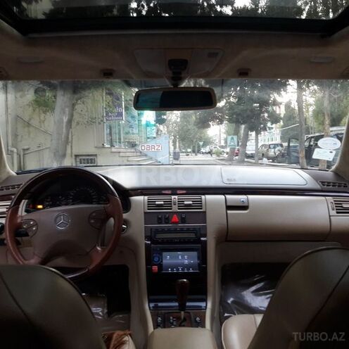 Mercedes E 240 2001, 358,000 km - 2.4 l - Bakı