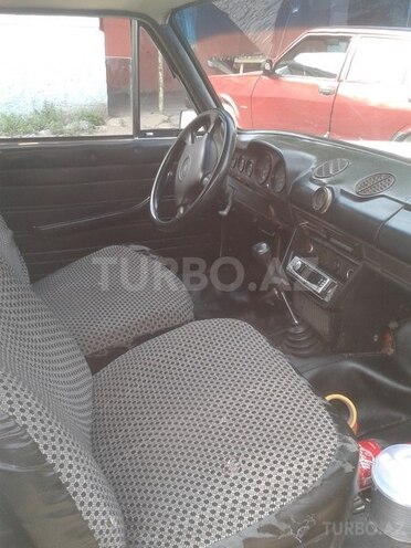 LADA (VAZ) 2106 1987, 700,000 km - 1.5 л - Qazax