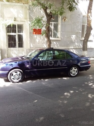 Mercedes E 240 1998, 233,017 km - 2.4 л - Bakı