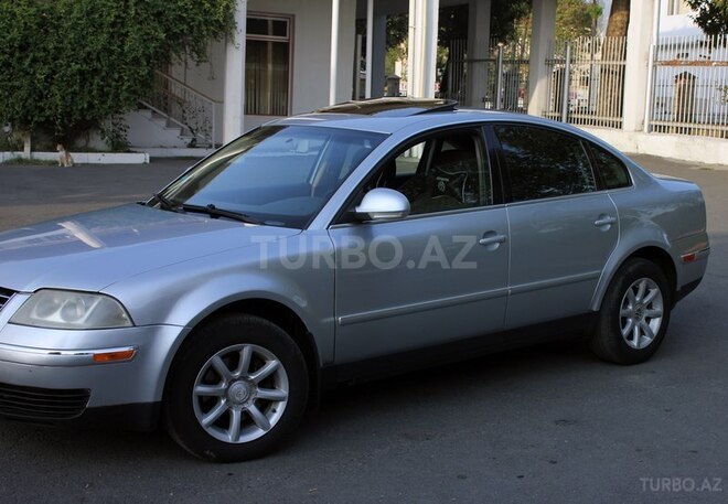 Volkswagen Passat 2003, 240,000 km - 1.8 l - Zaqatala