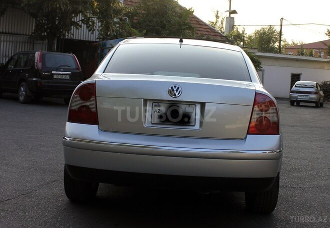 Volkswagen Passat 2003, 240,000 km - 1.8 l - Zaqatala