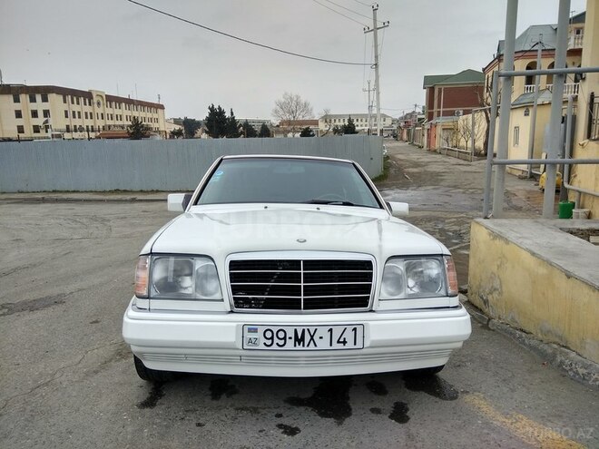 Mercedes E 200 1994, 350,000 km - 2.2 l - Bakı
