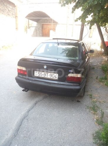 BMW 325 1993, 398,000 km - 0.3 л - Şəki