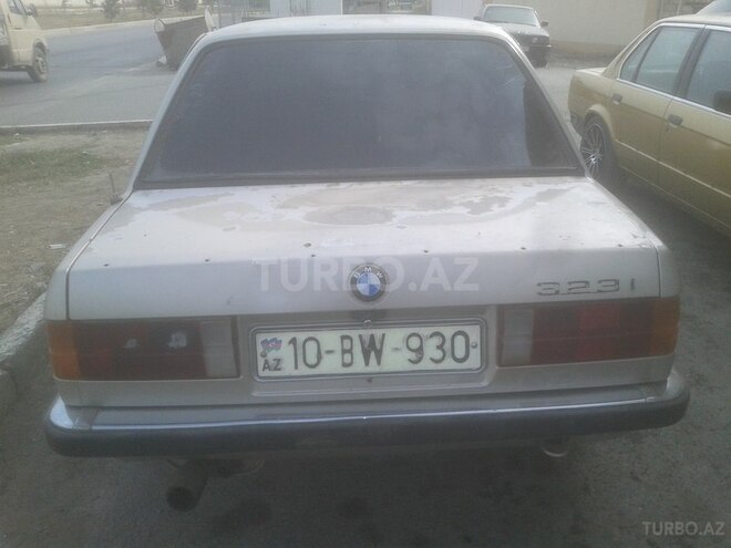 BMW 323 1984, 323,000 km - 0.2 l - Gəncə