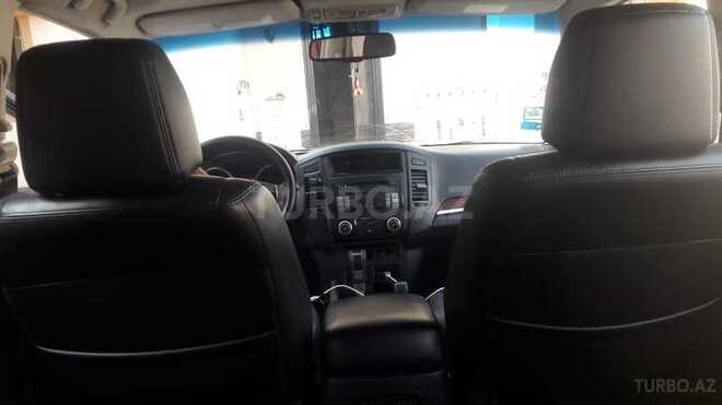 Mitsubishi Pajero 2007, 193,000 km - 3.0 l - Bakı