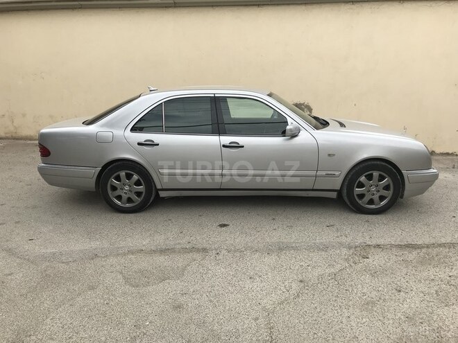 Mercedes E 220 1997, 344,000 km - 2.2 l - Bakı