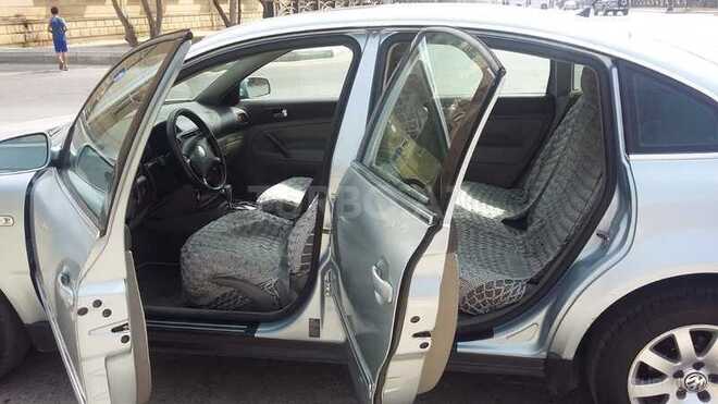 Volkswagen Passat 2003, 333,000 km - 0.2 l - Bakı