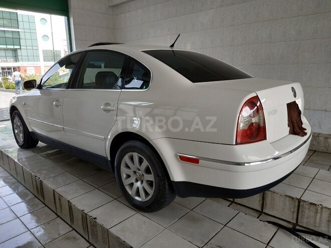 Volkswagen Passat 2001, 226,323 km - 1.8 l - Gəncə