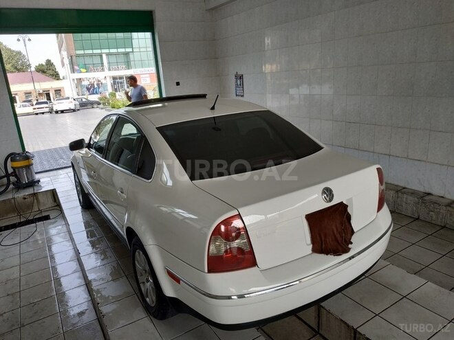 Volkswagen Passat 2001, 226,323 km - 1.8 l - Gəncə