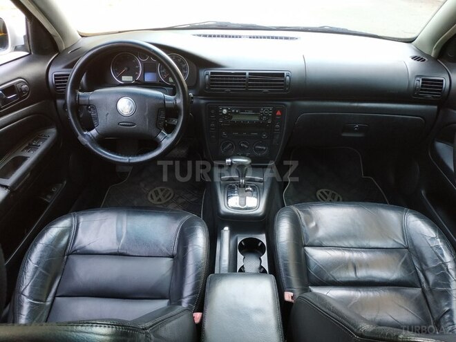 Volkswagen Passat 2001, 226,323 km - 1.8 l - Gəncə