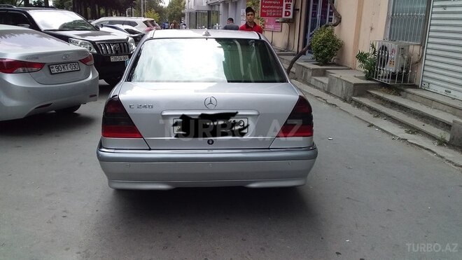 Mercedes C 240 1998, 300,000 km - 2.4 л - Bakı