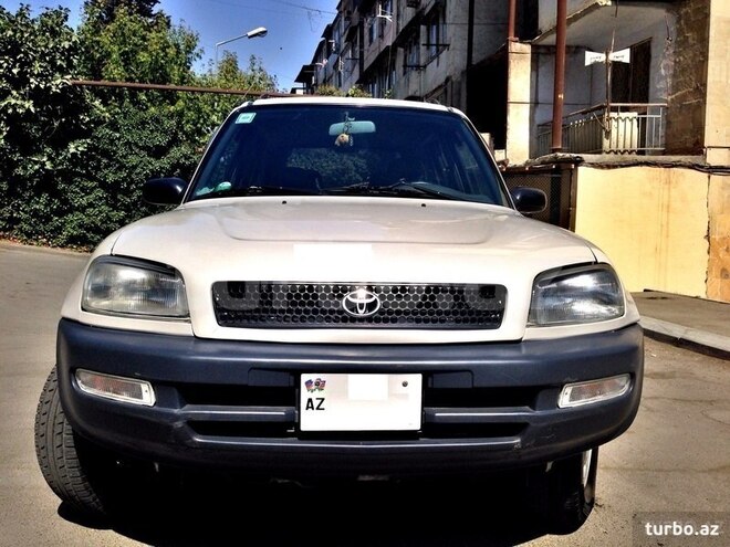 Toyota RAV4 1995, 197,000 km - 0.2 л - Bakı