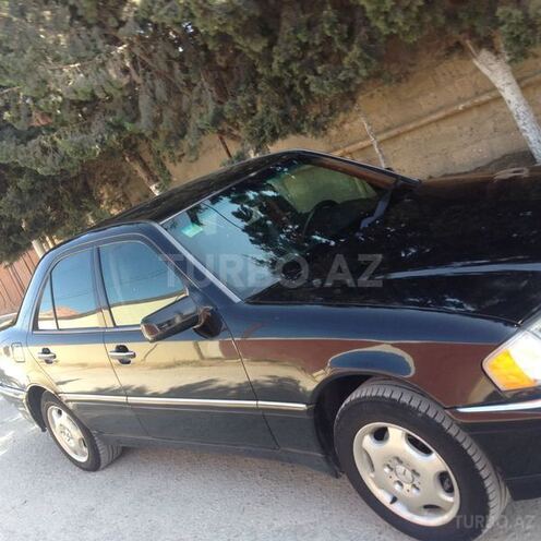 Mercedes C 230 1997, 240,000 km - 2.3 l - Bakı