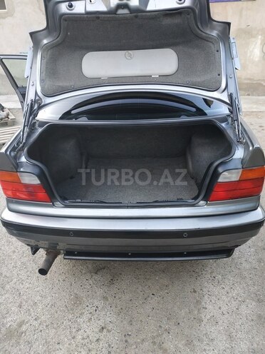 BMW 320 1992, 275,000 km - 0.2 l - Bakı
