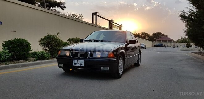 BMW 316 1993, 350,000 km - 1.8 l - Sumqayıt