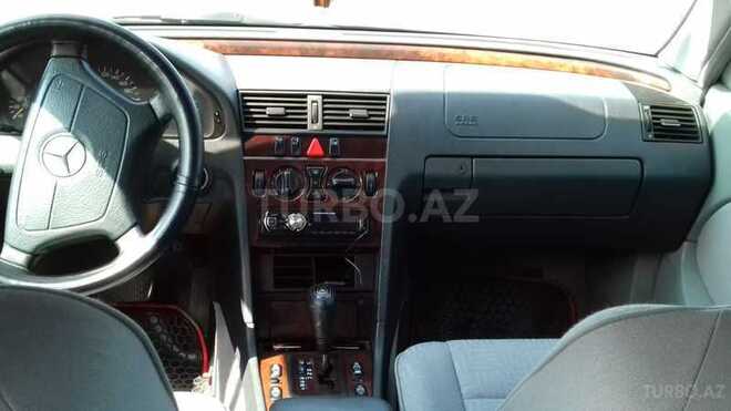 Mercedes C 200 1998, 297,000 km - 2.0 l - Sumqayıt