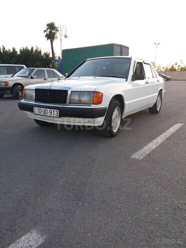 Mercedes 190 1985, 180,000 km - 2.0 l - Bərdə