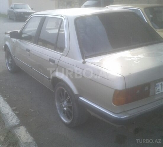 BMW 320 1984, 323,000 km - 0.2 l - Gəncə