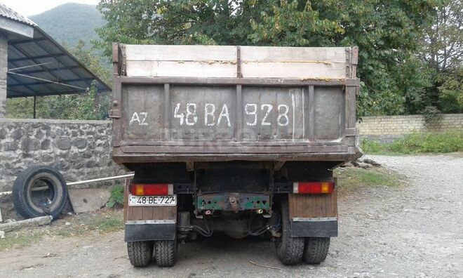 KamAz 55111 1984, 200,000 km - 1.1 l - Oğuz