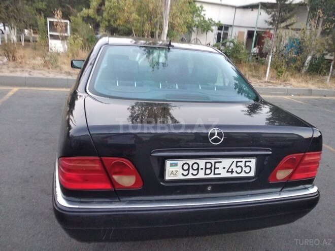 Mercedes E 200 1998, 330,000 km - 2.0 л - Sumqayıt