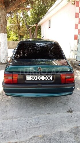 Opel Vectra 1995, 288,000 km - 2.0 l - Bakı