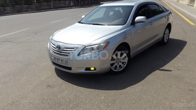 Toyota Camry 2007, 174,000 km - 3.5 l - Qusar
