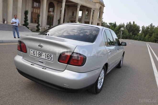 Nissan Primera 2001, 256,000 km - 1.6 l - Ucar