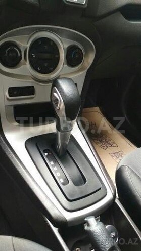 Ford Fiesta 2017, 6,000 km - 1.6 l - Bakı