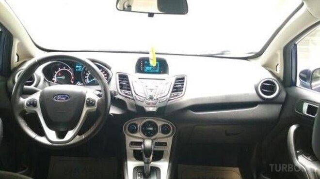 Ford Fiesta 2017, 6,000 km - 1.6 l - Bakı