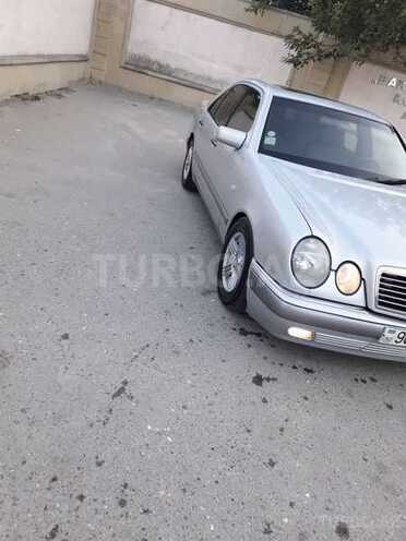 Mercedes E 230 1997, 359,846 km - 2.3 l - Bakı