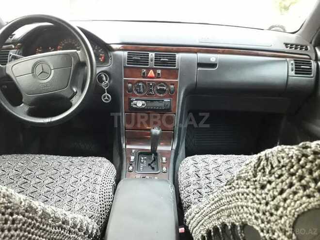Mercedes E 230 1997, 359,846 km - 2.3 l - Bakı
