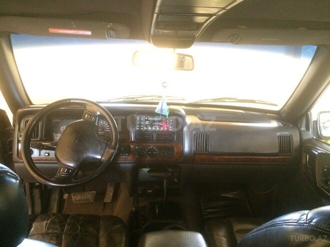 Jeep Grand Cherokee 1996, 250,060 km - 0.3 l - Tovuz