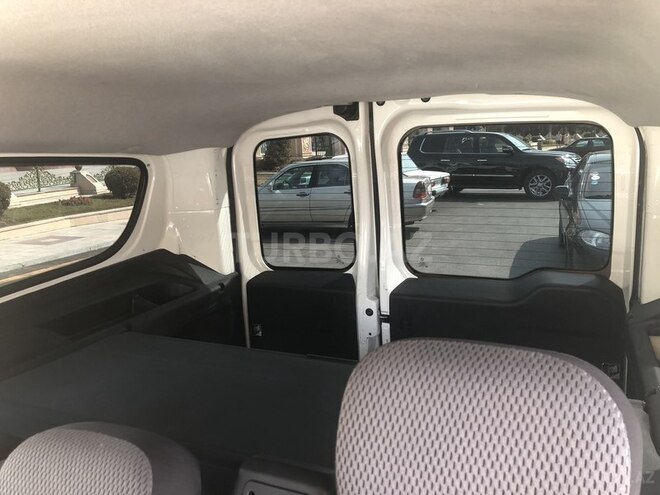 Fiat Doblo 2014, 138,000 km - 1.4 l - Bakı