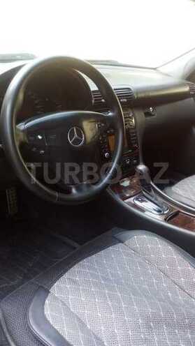 Mercedes C 220 2004, 380,000 km - 2.2 л - Bakı