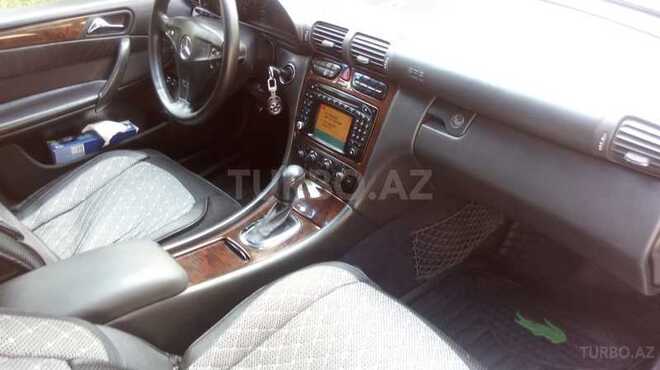 Mercedes C 220 2004, 380,000 km - 2.2 л - Bakı