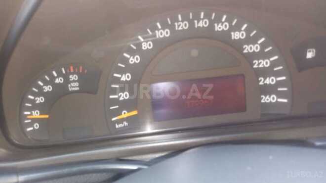 Mercedes C 220 2004, 380,000 km - 2.2 л - Bakı