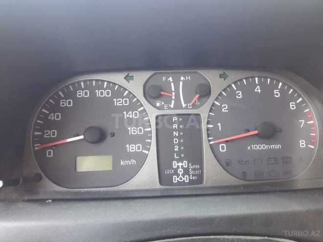 Mitsubishi Pajero io 2000, 210,000 km - 1.8 l - Bakı