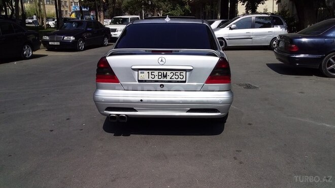 Mercedes C 240 1997, 318,000 km - 2.4 l - Xırdalan