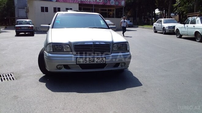 Mercedes C 240 1997, 318,000 km - 2.4 l - Xırdalan