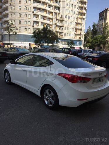 Hyundai Elantra 2013, 68,000 km - 1.8 л - Bakı
