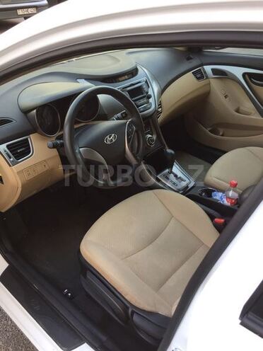 Hyundai Elantra 2013, 68,000 km - 1.8 л - Bakı