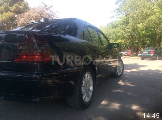 Mercedes C 220 1999, 356,700 km - 2.2 l - Bakı
