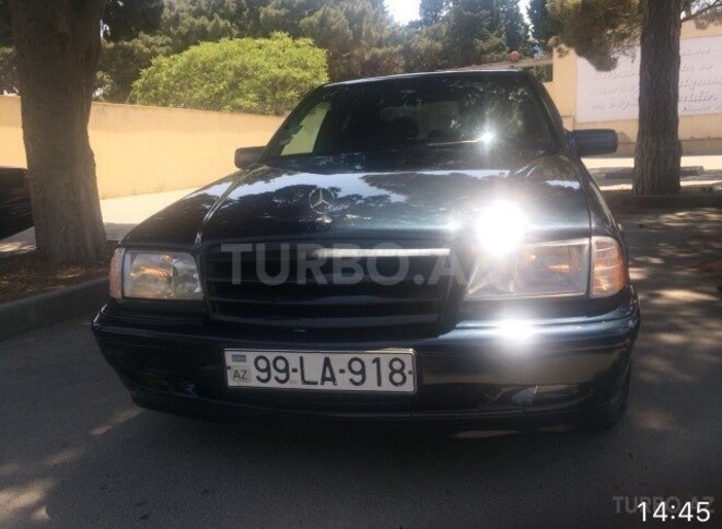 Mercedes C 220 1999, 356,700 km - 2.2 l - Bakı