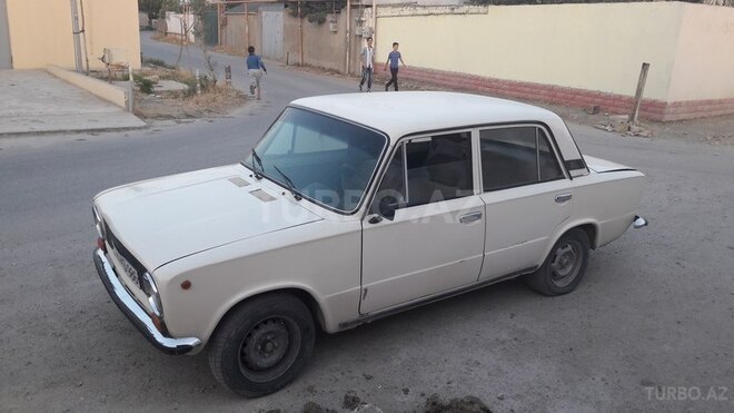 LADA (VAZ) 21011 1985, 380,000 km - 1.5 l - Bakı