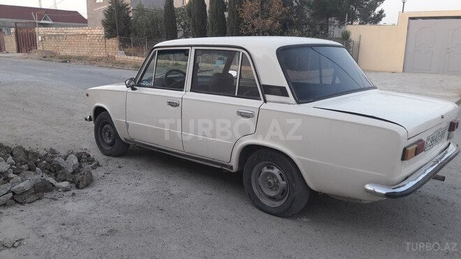 LADA (VAZ) 21011 1985, 380,000 km - 1.5 l - Bakı