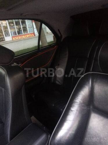 Mercedes E 280 2000, 257,000 km - 2.8 л - Bakı